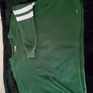 Hollister oversized cropped green sweater
